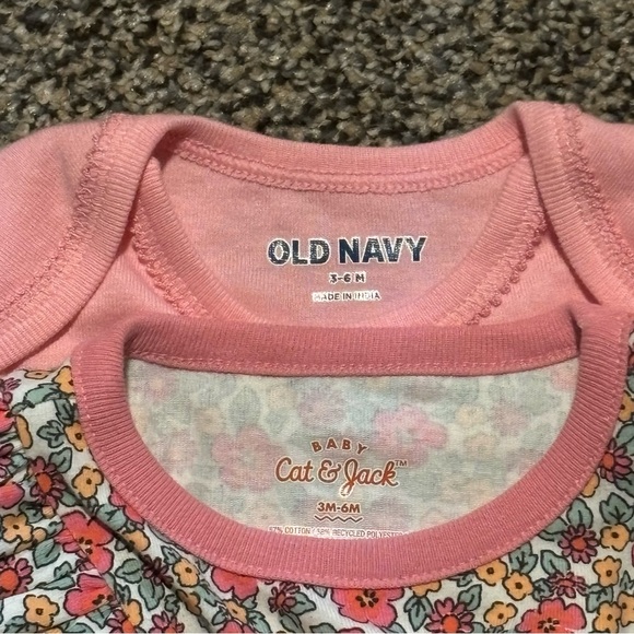 NEW! NWT Baby Girl Old Navy Pink & Floral Baby Onesies Spring 3-6mo Set of 2 Lot - Picture 9 of 10